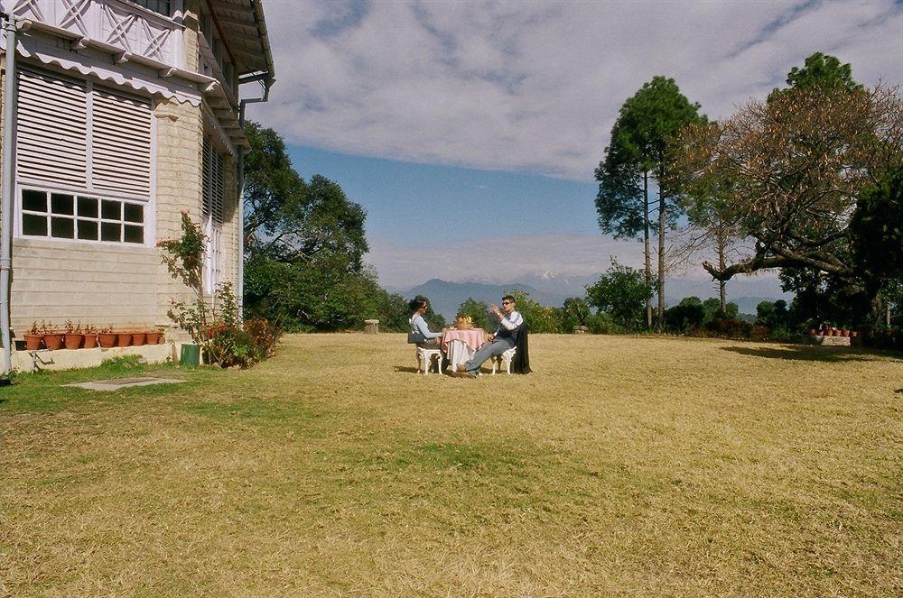 Chevron Rosemount Hotel Ranikhet Exterior photo