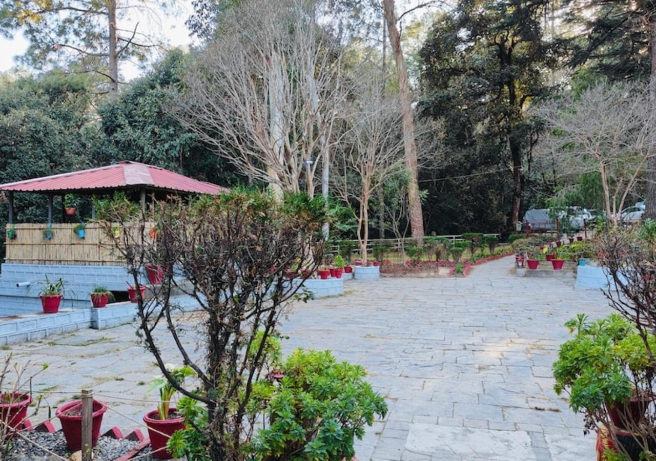 Chevron Rosemount Hotel Ranikhet Exterior photo